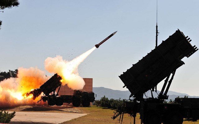 AP: Σε εξαιρετικά κρίσιμο σημείο τα αποθέματα πυραύλων Patriot στην Ευρώπη ap:-Σε-εξαιρετικά-κρίσιμο-σημείο-τα-αποθέματα-πυραύλων-patriot-στην-Ευρώπη