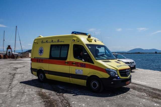 Σοβαρός τραυματισμός 45χρονου σε παραλία στα Χανιά, υπέστη κάταγμα στον αυχένα παίζοντας με το ανιψάκι του Σοβαρός-τραυματισμός-45χρονου-σε-παραλία-στα-Χανιά,-υπέστη-κάταγμα-στον-αυχένα-παίζοντας-με-το-ανιψάκι-του