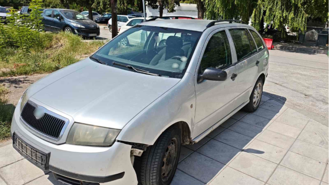 Σύλληψη διακινητή στις Σέρρες, στο όχημά του εντοπίστηκαν 9 αλλοδαποί Σύλληψη-διακινητή-στις-Σέρρες,-στο-όχημά-του-εντοπίστηκαν-9-αλλοδαποί