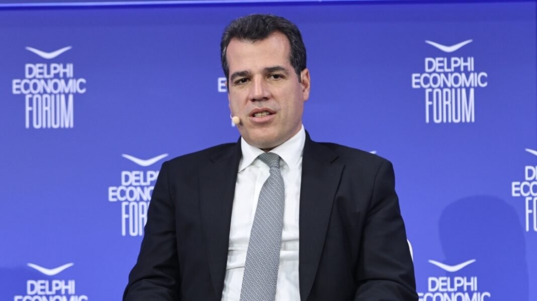 Πλεύρης για Τσίπρα: Πρόκληση το να πάει πριν από τον Μητσοτάκη στη ΔΕΘ, αυτό θα το περίμενα από την Κωνσταντοπούλου Πλεύρης για Τσίπρα: Πρόκληση το να πάει πριν από τον Μητσοτάκη στη ΔΕΘ, αυτό θα το περίμενα από την Κωνσταντοπούλου