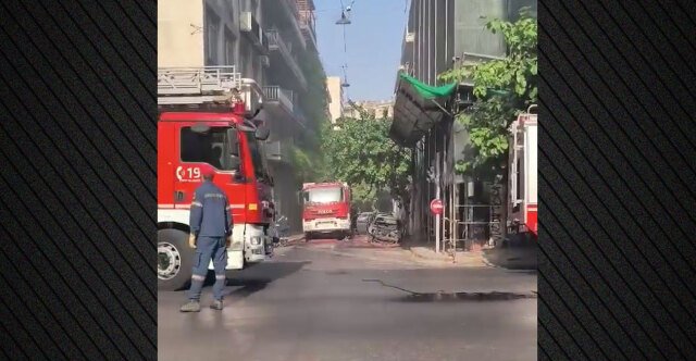Πυρκαγιά σε εγκαταλελειμμένο κτήριο στο κέντρο της Αθήνας, πού έχει διακοπεί η κυκλοφορία Πυρκαγιά-σε-εγκαταλελειμμένο-κτήριο-στο-κέντρο-της-Αθήνας,-πού-έχει-διακοπεί-η-κυκλοφορία
