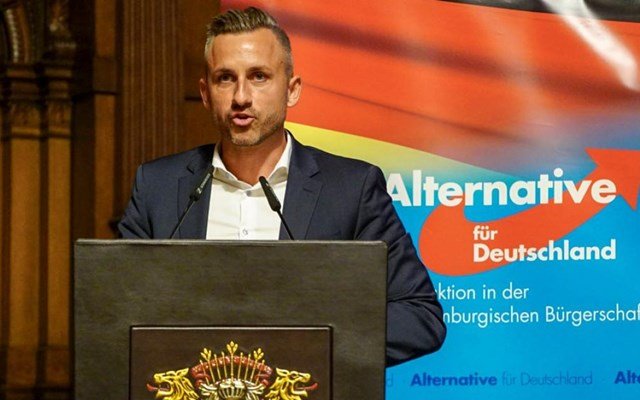 Σαξονία: Η AfD πάνω από το 40% – Η ακροδεξιά προ των πυλών της εξουσίας – Τι τροφοδοτεί τα λαϊκιστικά κόμματα Σαξονία:-Η-afd-πάνω-από-το-40%-–-Η-ακροδεξιά-προ-των-πυλών-της-εξουσίας-–-Τι-τροφοδοτεί-τα-λαϊκιστικά-κόμματα