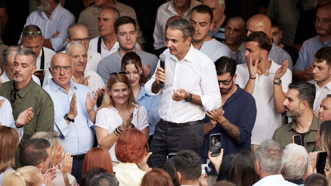 Μητσοτάκης από Κοζάνη: Πριν από τις εκλογές ο κατώτατος μισθός θα έχει ξεπεράσει τα 950 ευρώ Μητσοτάκης από Κοζάνη: Πριν από τις εκλογές ο κατώτατος μισθός θα έχει ξεπεράσει τα 950 ευρώ