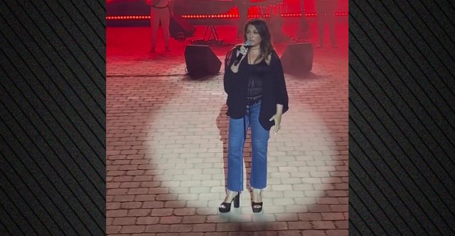 Η Καίτη Γαρμπή τραγούδησε την «Πορσελάνη» του Δημήτρη Κόκοτα: «Το θαύμα δεν έγινε», βίντεο Η-Καίτη-Γαρμπή-τραγούδησε-την-«Πορσελάνη»-του-Δημήτρη-Κόκοτα:-«Το-θαύμα-δεν-έγινε»,-βίντεο
