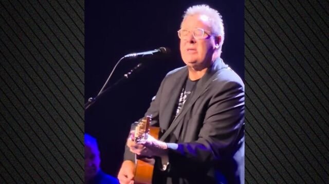Ο Βινς Γκιλ τραγούδησε συγκινημένος το «I Will Always Love You» προς τιμήν της Ντόλι Πάρτον, δείτε βίντεο Ο-Βινς-Γκιλ-τραγούδησε-συγκινημένος-το-«i-will-always-love-you»-προς-τιμήν-της-Ντόλι-Πάρτον,-δείτε-βίντεο