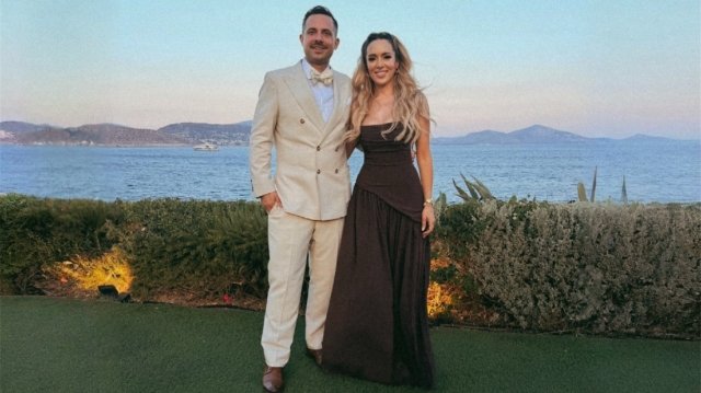 Η Καλομοίρα και ο Γιώργος Μπούσαλης έγιναν κουμπάροι: Ένα υπέροχο καλοκαίρι και ένας όμορφος γάμος, έγραψε η τραγουδίστρια Η-Καλομοίρα-και-ο-Γιώργος-Μπούσαλης-έγιναν-κουμπάροι:-Ένα-υπέροχο-καλοκαίρι-και-ένας-όμορφος-γάμος,-έγραψε-η-τραγουδίστρια