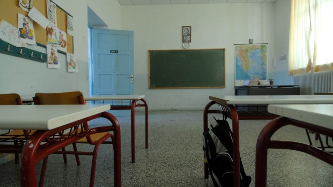 Αναπληρωτές 2026 – 2027: Σχεδόν 30.000 προσλήψεις από την πρώτη φάση, πότε αναλαμβάνουν και τι ακολουθεί Αναπληρωτές-2026-–-2027:-Σχεδόν-30.000-προσλήψεις-από-την-πρώτη-φάση,-πότε-αναλαμβάνουν-και-τι-ακολουθεί