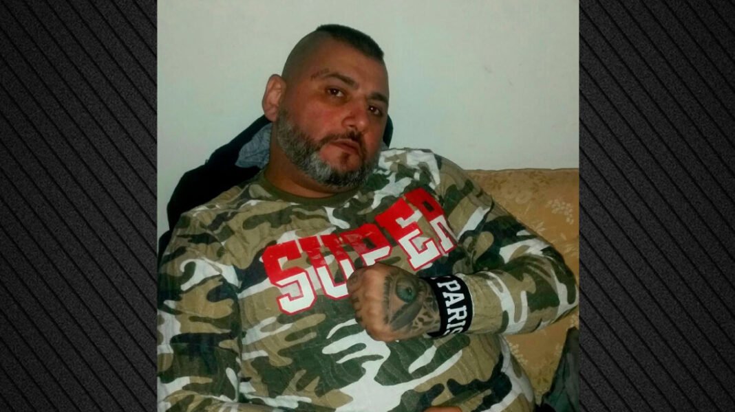Επεισόδιο με τον 43χρονο της υπόθεσης της Κυψέλης κατά τη μεταγωγή του: Επιτέθηκε σε αστυνομικούς και επιχείρησε να αποδράσει Επεισόδιο-με-τον-43χρονο-της-υπόθεσης-της-Κυψέλης-κατά-τη-μεταγωγή-του:-Επιτέθηκε-σε-αστυνομικούς-και-επιχείρησε-να-αποδράσει