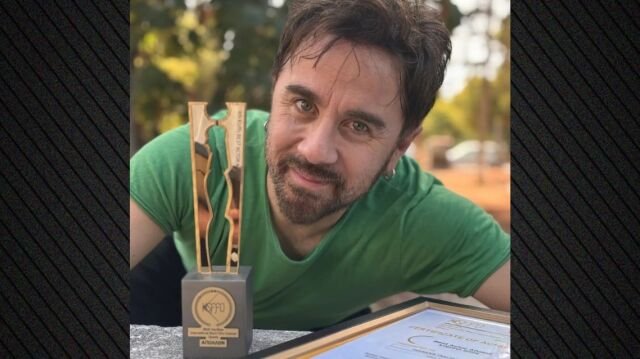 Ο Θανάσης Τσαλταμπάσης απέσπασε το βραβείο Α’ Ανδρικού Ρόλου για την ταινία «Άκου μαμά» Ο-Θανάσης-Τσαλταμπάσης-απέσπασε-το-βραβείο-Α’-Ανδρικού-Ρόλου-για-την-ταινία-«Άκου-μαμά»