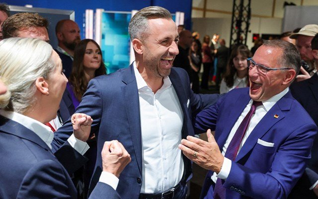 Σαρωτική νίκη του ακροδεξιού AfD με 44,5% δείχνουν τα exit polls στη Σαξονία – Καταποντισμός για το CDU του Μερτς Σαρωτική-νίκη-του-ακροδεξιού-afd-με-44,5%-δείχνουν-τα-exit-polls-στη-Σαξονία-–-Καταποντισμός-για-το-cdu-του-Μερτς