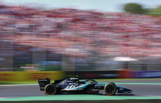Formula 1: Ο Αντονέλι πέτυχε ιστορική νίκη στη Μόντσα formula-1:-Ο-Αντονέλι-πέτυχε-ιστορική-νίκη-στη-Μόντσα