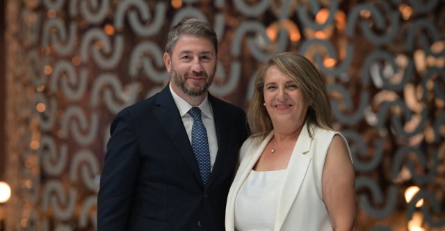 Και επίσημα στο ΠΑΣΟΚ δύο πρώην βουλευτές του ΣΥΡΙΖΑ, η Ολυμπία Τελιγιορίδου και ο Λευτέρης Αβραμάκης Και-επίσημα-στο-ΠΑΣΟΚ-δύο-πρώην-βουλευτές-του-ΣΥΡΙΖΑ,-η-Ολυμπία-Τελιγιορίδου-και-ο-Λευτέρης-Αβραμάκης