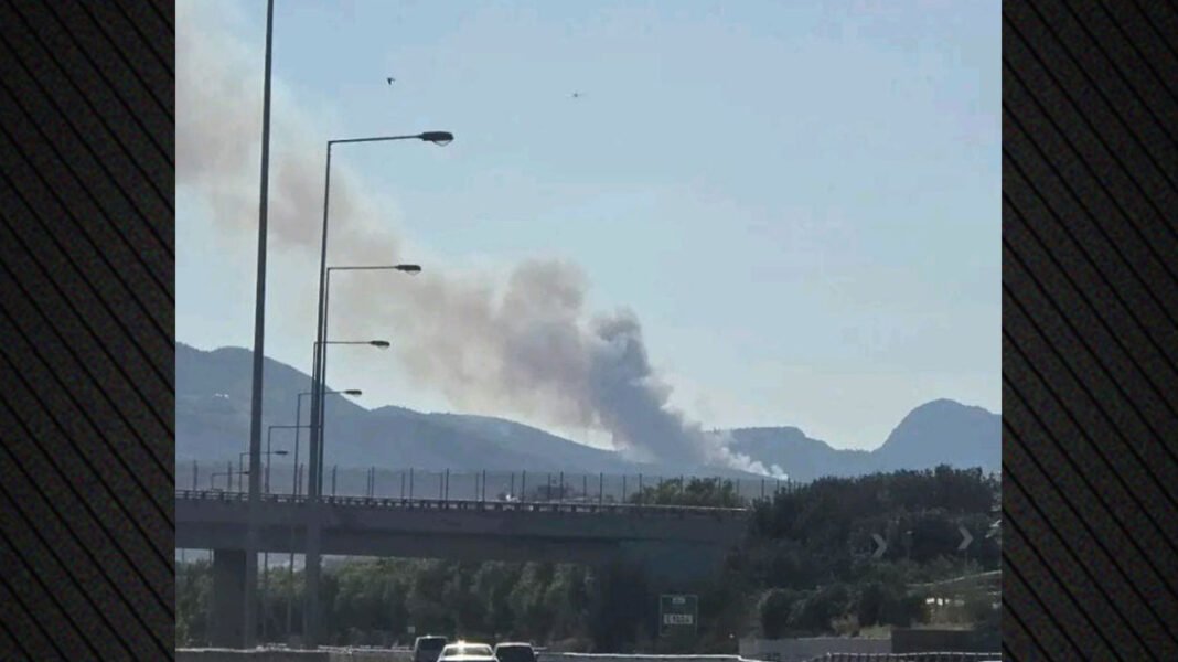 Φωτιά τώρα στο Κανδήλι Μεγάρων, σηκώθηκαν 6 εναέρια Φωτιά-τώρα-στο-Κανδήλι-Μεγάρων,-σηκώθηκαν-6-εναέρια