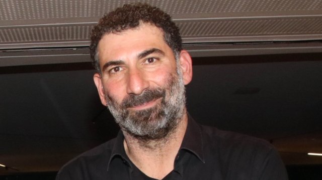 Γιάννης Οικονομίδης: Δεν ξέρω αν η «Σπασμένη Φλέβα» είναι για τα οσκαρικά γούστα, αν μπούμε στις 20 ταινίες θα είναι μεγάλη επιτυχία Γιάννης-Οικονομίδης:-Δεν-ξέρω-αν-η-«Σπασμένη-Φλέβα»-είναι-για-τα-οσκαρικά-γούστα,-αν-μπούμε-στις-20-ταινίες-θα-είναι-μεγάλη-επιτυχία