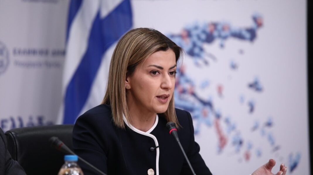 Αγαπηδάκη: Η Κυβέλη Μάρδα είπε ότι σταματά το «Προλαμβάνω» και ο Τσίπρας ότι θα κάνει κινητές μονάδες υγείας ενώ αυτές ήδη λειτουργούν Αγαπηδάκη: Η Κυβέλη Μάρδα είπε ότι σταματά το «Προλαμβάνω» και ο Τσίπρας ότι θα κάνει κινητές μονάδες υγείας ενώ αυτές ήδη λειτουργούν