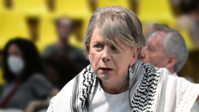 Ακρίτα για καταγγελία βιασμού: Σε ζητήματα σεξουαλικής βίας δεν υπάρχουν «δικοί μας» και «δικοί σας», η αριστερή ταυτότητα δεν αποτελεί συγχωροχάρτι Ακρίτα-για-καταγγελία-βιασμού:-Σε-ζητήματα-σεξουαλικής-βίας-δεν-υπάρχουν-«δικοί-μας»-και-«δικοί-σας»,-η-αριστερή-ταυτότητα-δεν-αποτελεί-συγχωροχάρτι