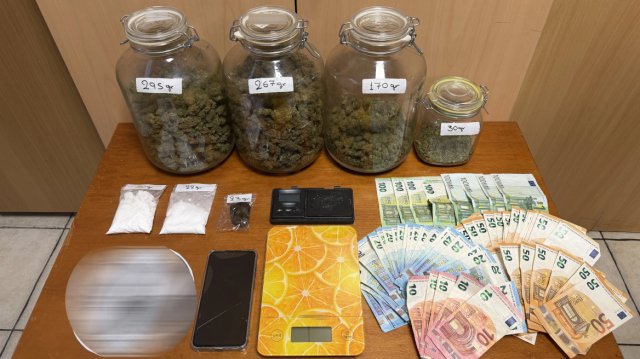 Συνελήφθη 38χρονος για διακίνηση ναρκωτικών στο Χαϊδάρι Συνελήφθη-38χρονος-για-διακίνηση-ναρκωτικών-στο-Χαϊδάρι