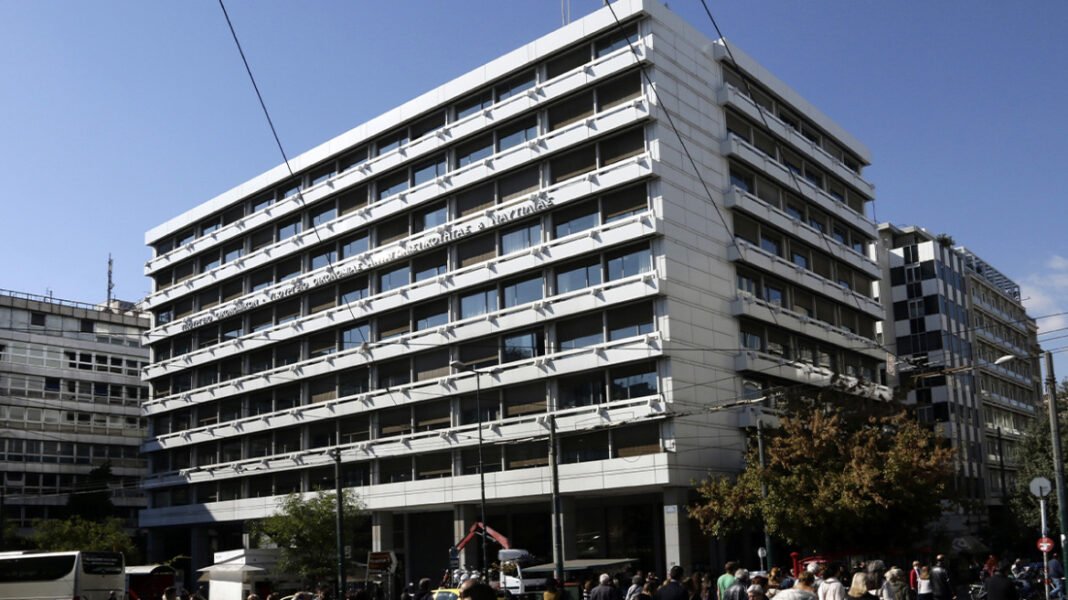 Πηγές ΥΠΟΙΚ για εξαγγελίες Τσίπρα: Ανακοίνωσε μέτρα που κοστίζουν €40 δισ. στην τετραετία αλλά τα παρουσίασε με κόστος €7,5 δισ., δείτε πίνακες Πηγές ΥΠΟΙΚ για εξαγγελίες Τσίπρα: Ανακοίνωσε μέτρα που κοστίζουν €40 δισ. στην τετραετία αλλά τα παρουσίασε με κόστος €7,5 δισ., δείτε πίνακες