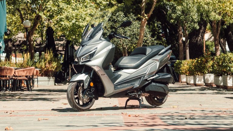sym-joymax-z3:-Το-scooter-που-μοιράζεται-την-καθημερινότητά-σου-(+video)
