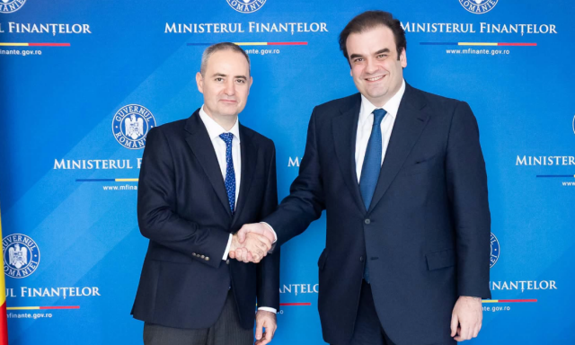 O Κυριάκος Πιερρακάκης θα παντρέψει τον υπουργό Οικονομικών της Ρουμανίας o-Κυριάκος-Πιερρακάκης-θα-παντρέψει-τον-υπουργό-Οικονομικών-της-Ρουμανίας