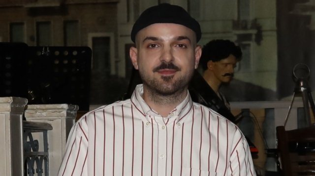 Ο-apon-ακύρωσε-συναυλία-του-λόγω-του-θανάτου-του-Γιώργου-Μαζωνάκη:-Σε-τέτοιες-στιγμές-η-μουσική-μπαίνει-σε-δεύτερη-μοίρα