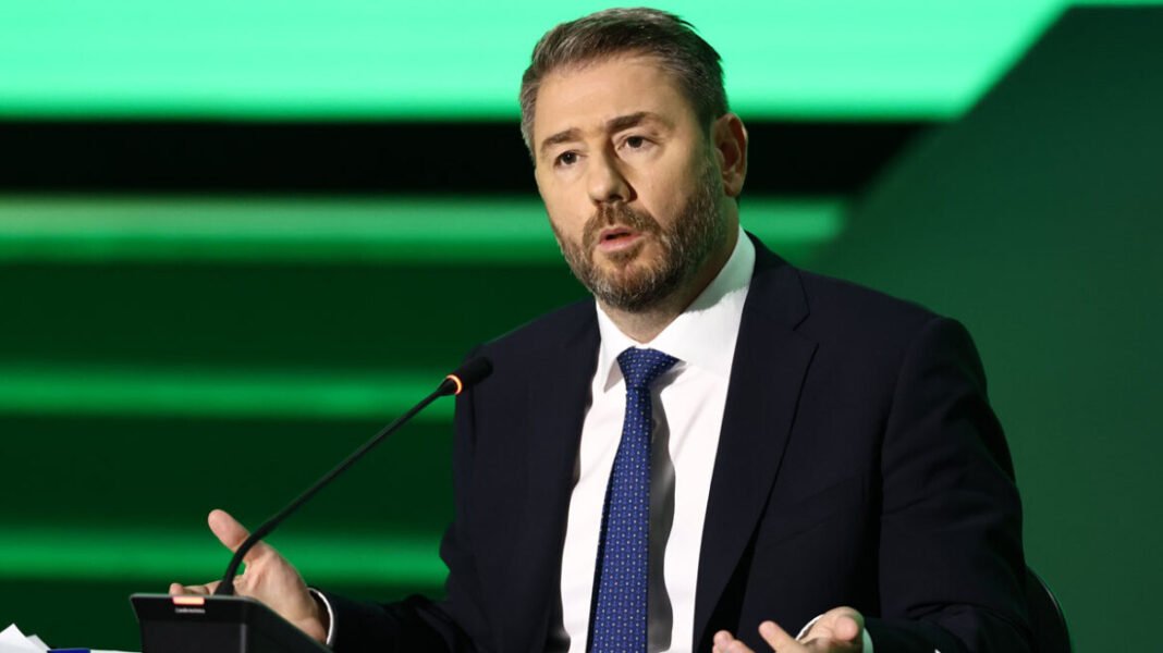Ανδρουλάκης στη ΔΕΘ: Εγώ δεν έχω χάρισμα να λέω ψέματα με πλατύ χαμόγελο, έχω πάει σε δημόσιο σχολείο και πανεπιστήμιο Ανδρουλάκης στη ΔΕΘ: Εγώ δεν έχω χάρισμα να λέω ψέματα με πλατύ χαμόγελο, έχω πάει σε δημόσιο σχολείο και πανεπιστήμιο