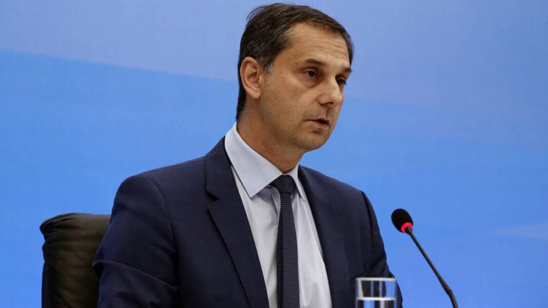 Παραβιάστηκε ο λογαριασμός στο Χ του υφυπουργού Εξωτερικών, Χάρη Θεοχάρη Παραβιάστηκε ο λογαριασμός στο Χ του υφυπουργού Εξωτερικών, Χάρη Θεοχάρη