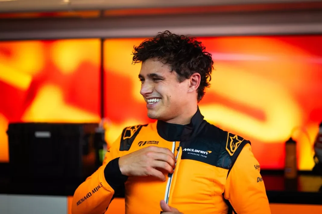 Ο-lando-norris-βρέθηκε-στο-τιμόνι-του-νέου-αγωνιστικού-hypercar-της-mclaren-–-Θα-τον-δούμε-όμως-του-χρόνου-στο-le-mans;