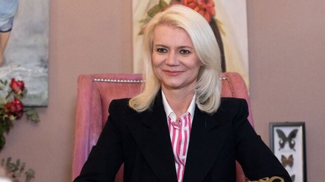 Κβαντική Ιατρική στη Χονολουλού με online μαθήματα: Το άγνωστο «πανεπιστήμιο» στο βιογραφικό της γιατρού του Μαζωνάκη Κβαντική-Ιατρική-στη-Χονολουλού-με-online-μαθήματα:-Το-άγνωστο-«πανεπιστήμιο»-στο-βιογραφικό-της-γιατρού-του-Μαζωνάκη