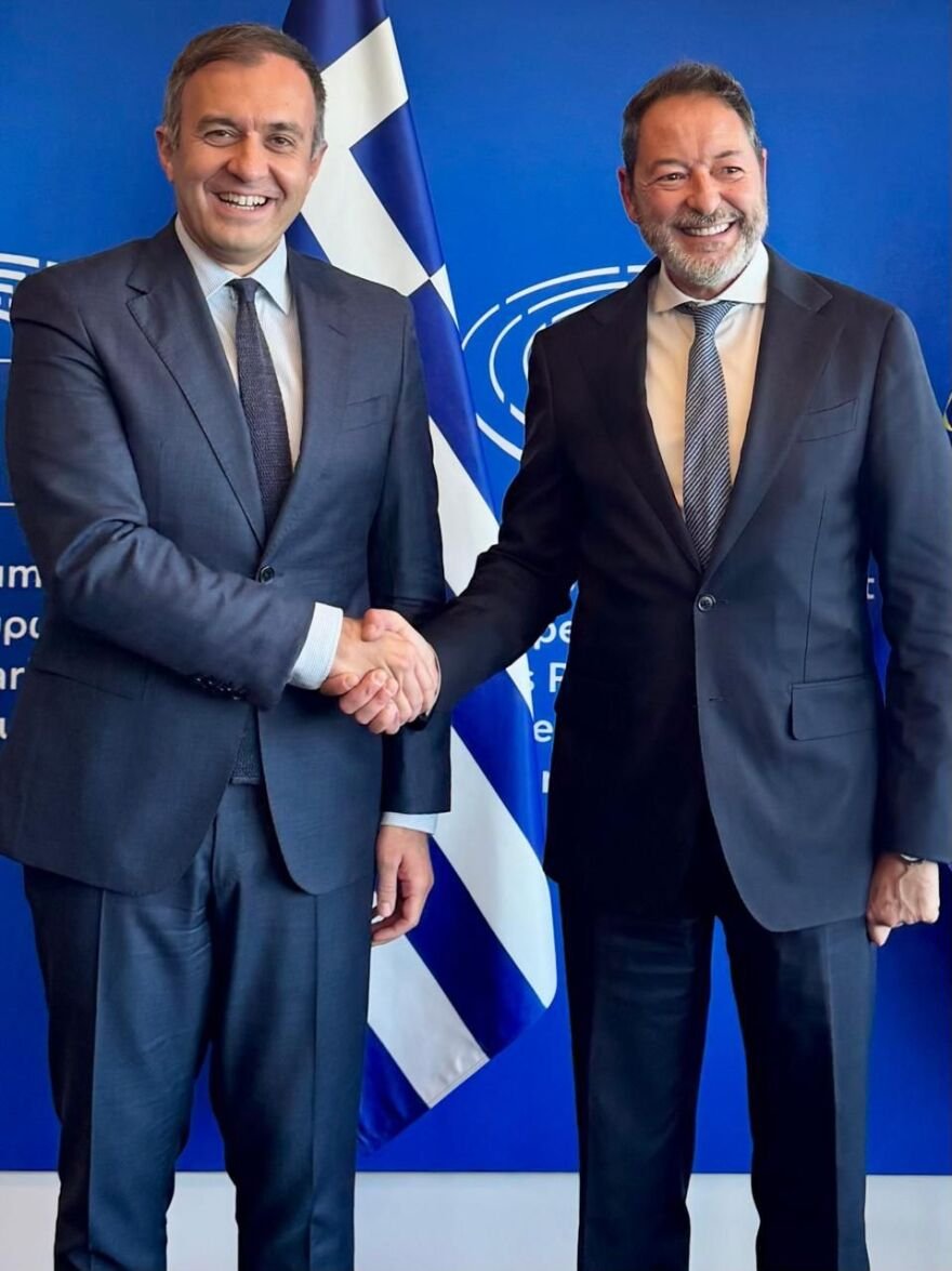 Συνάντηση Χατζηβασιλείου με την πρόεδρο του Ευρωπαϊκού Κοινοβουλίου Ρομπέρτα Μέτσολα στο Στρασβούργο Συνάντηση Χατζηβασιλείου με την πρόεδρο του Ευρωπαϊκού Κοινοβουλίου Ρομπέρτα Μέτσολα στο Στρασβούργο