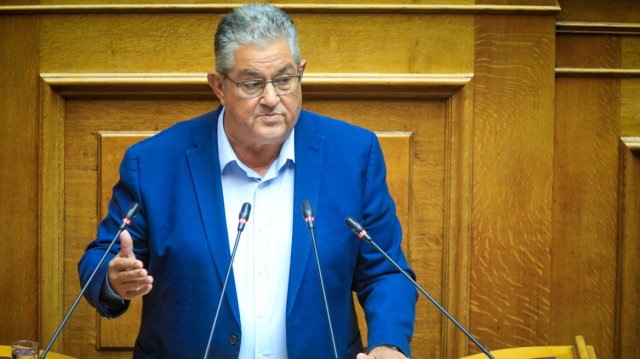 Κουτσούμπας: Ανούσια η κοκορομαχία Μητσοτάκη – Ανδρουλάκη, αλλά αυτοί είστε Κουτσούμπας:-Ανούσια-η-κοκορομαχία-Μητσοτάκη-–-Ανδρουλάκη,-αλλά-αυτοί-είστε