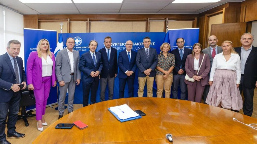 Αναβαθμίζονται οι δικαστικές υποδομές της Άμφισσας με προϋπολογισμό 2,24 εκατ. ευρώ Αναβαθμίζονται-οι-δικαστικές-υποδομές-της-Άμφισσας-με-προϋπολογισμό-2,24-εκατ.-ευρώ