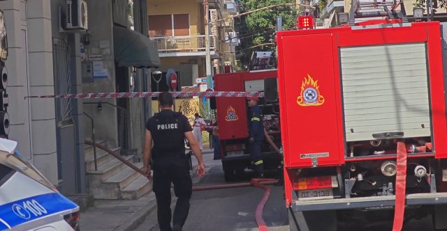 Υπό έλεγχο φωτιά που ξέσπασε σε διαμέρισμα στο Πεδίον του Άρεως Υπό-έλεγχο-φωτιά-που-ξέσπασε-σε-διαμέρισμα-στο-Πεδίον-του-Άρεως