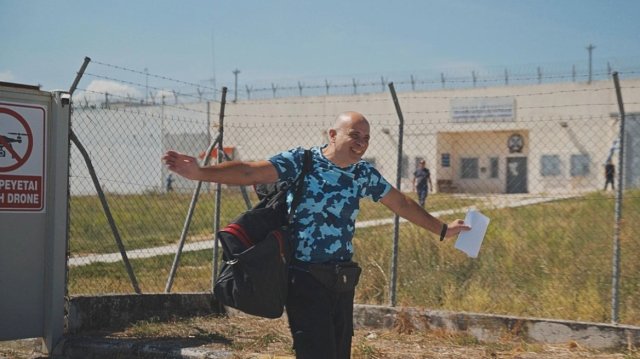 Εκτός φυλακής ο Νίκος Μαζιώτης, οι πρώτες εικόνες από την έξοδό του από τον Δομοκό Εκτός-φυλακής-ο-Νίκος-Μαζιώτης,-οι-πρώτες-εικόνες-από-την-έξοδό-του-από-τον-Δομοκό