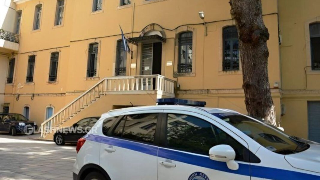 Ελεύθερη με περιοριστικούς όρους η 18χρονη που κατηγορείται για τον βαρύ τραυματισμό του βρέφους της στα Χανιά Ελεύθερη-με-περιοριστικούς-όρους-η-18χρονη-που-κατηγορείται-για-τον-βαρύ-τραυματισμό-του-βρέφους-της-στα-Χανιά
