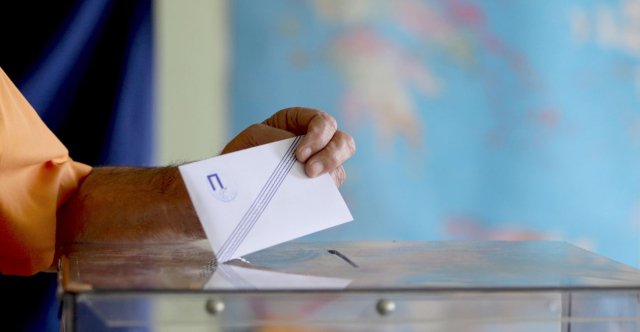 Τι-δείχνουν-οι-δημοσκοπήσεις-μετά-τη-ΔΕΘ: Το-«ταβάνι»-για-ΝΔ,-eΛΑΣ,-ΠΑΣΟΚ,-οι-δύο-«ψαλίδες»-και-ο…-Μάικλ-Τζόρνταν