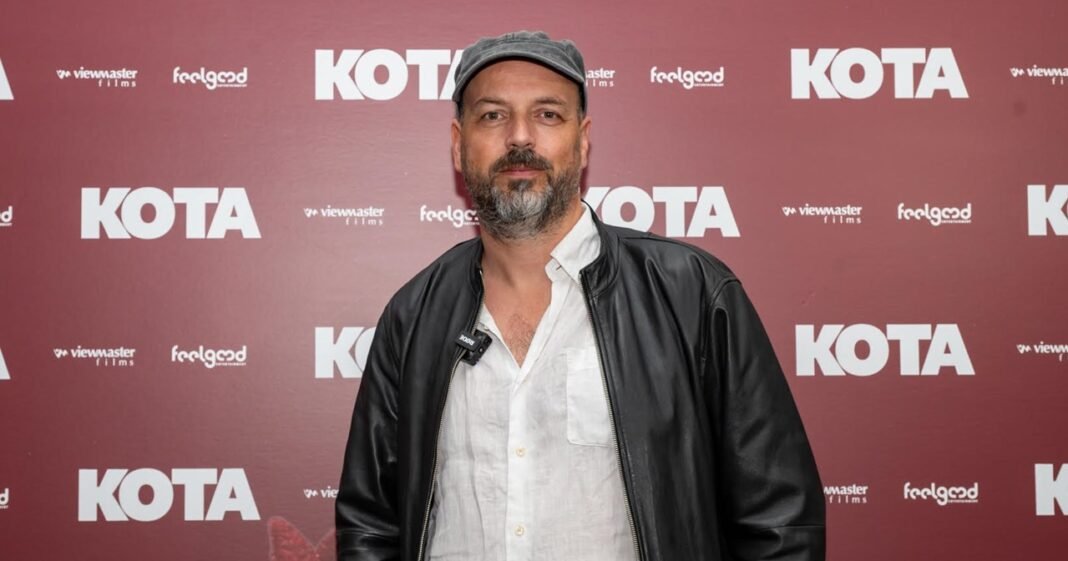 Γκιόργκι Πάλφι, πώς μια κότα γίνεται πρωταγωνίστρια; Γκιόργκι-Πάλφι,-πώς-μια-κότα-γίνεται-πρωταγωνίστρια;