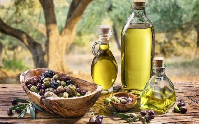 Ελαιόλαδο:-Τι-φέρνει-η-νέα-σοδιά