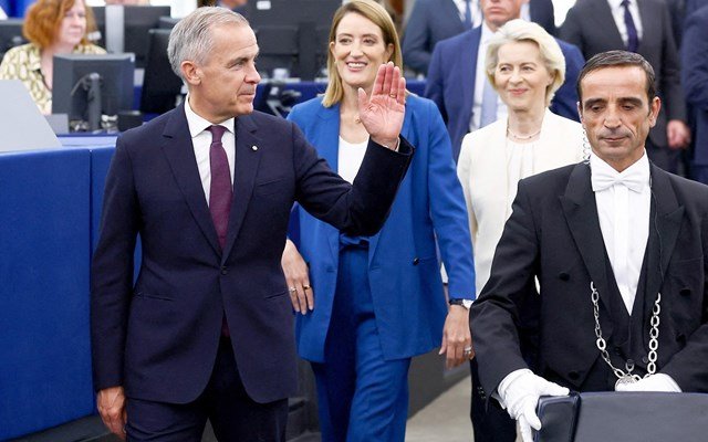 Τι τρέφει τον εναγκαλισμό Ε.Ε. και Καναδά Τι-τρέφει-τον-εναγκαλισμό-ΕΕ.-και-Καναδά
