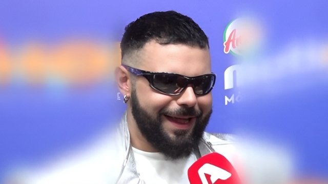 Ακύλας:-Είναι-συγκινητική-η-αγάπη-του-κόσμου,-μία-κυρία-μου-έδωσε-τα-κλειδιά-του-σπιτιού-της
