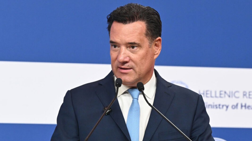 Γεωργιάδης: Η Καρυστιανού διαφημίζει κβαντική ιατρική που δεν υπάρχει, μην νομίζει ότι επειδή είναι γνωστή δεν θα ελεγχθεί