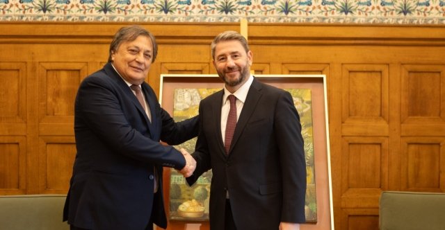 «Ναι» σε συνεργασία με το κόμμα Τσίπρα, ΣΥΡΙΖΑ και Πλεύση Ελευθερίας λέει ο Αλέξανδρος Αυλωνίτης «Ναι»-σε-συνεργασία-με-το-κόμμα-Τσίπρα,-ΣΥΡΙΖΑ-και-Πλεύση-Ελευθερίας-λέει-ο-Αλέξανδρος-Αυλωνίτης