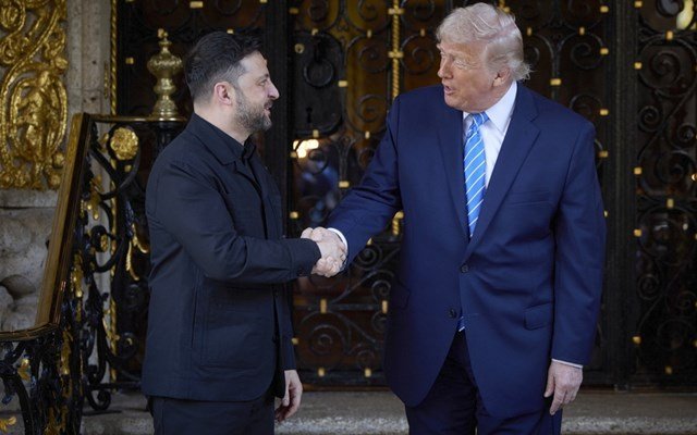 Ζελένσκι: Θα προωθήσει ανακωχή στις επιθέσεις στις ενεργειακές υποδομές κατά την συνάντησή του με τον Τραμπ Ζελένσκι:-Θα-προωθήσει ανακωχή-στις-επιθέσεις-στις-ενεργειακές-υποδομές-κατά-την-συνάντησή-του-με-τον-Τραμπ