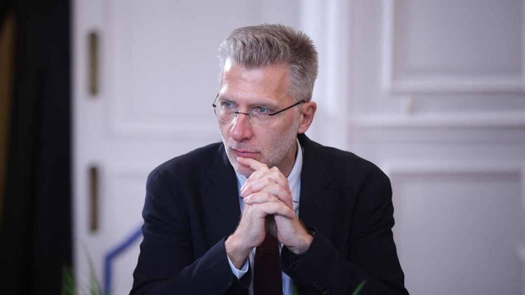 Σκέρτσος: Τα εκλογικά αποτελέσματα στη Γερμανία πριμοδοτούν τα πολιτικά άκρα στα δεξιά και προβληματίζουν για το μέλλον της Ευρώπης Σκέρτσος: Τα εκλογικά αποτελέσματα στη Γερμανία πριμοδοτούν τα πολιτικά άκρα στα δεξιά και προβληματίζουν για το μέλλον της Ευρώπης