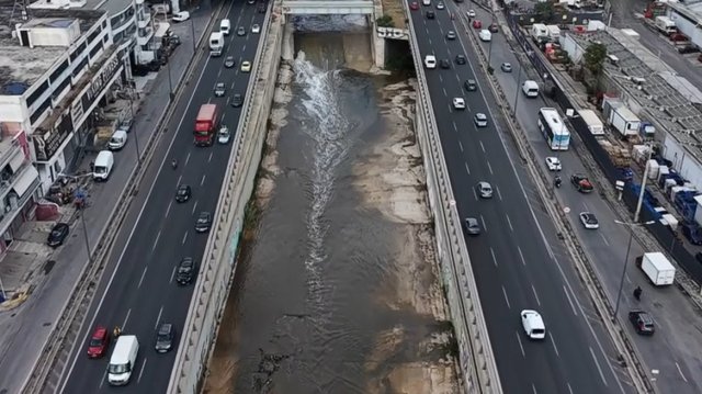 Ο Κηφισός έγινε ένα σκοτεινό ποτάμι: Αναπνέουμε τα απόβλητα ενός κινούμενου οχετού, λέει η πρόεδρος του Συλλόγου υπέρ των ρεμάτων Ο-Κηφισός-έγινε-ένα-σκοτεινό-ποτάμι:-Αναπνέουμε-τα-απόβλητα-ενός-κινούμενου-οχετού,-λέει-η-πρόεδρος-του-Συλλόγου-υπέρ-των-ρεμάτων