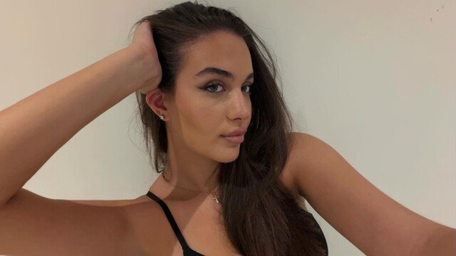Βικτώρια Δέλλα: Οι νέες φωτογραφίες της στο Instagram και το σχόλιο «η Γωγώ Μαστροκώστα μελαχρινή» Βικτώρια-Δέλλα:-Οι-νέες-φωτογραφίες-της-στο-instagram-και-το-σχόλιο-«η-Γωγώ-Μαστροκώστα-μελαχρινή»