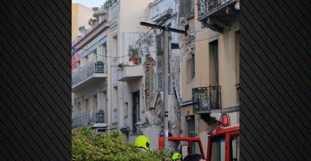 Έκρηξη σε κτήριο στην Πλάκα, υπέστη σοβαρές ζημιές Έκρηξη-σε-κτήριο-στην-Πλάκα,-υπέστη-σοβαρές-ζημιές