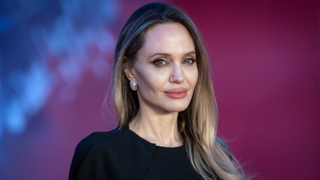 Η Αντζελίνα Τζολί πούλησε την ιστορική έπαυλή της στο Λος Άντζελες για περίπου 24 εκατ. δολάρια Η-Αντζελίνα-Τζολί-πούλησε-την-ιστορική-έπαυλή-της-στο-Λος-Άντζελες-για-περίπου-24-εκατ.-δολάρια