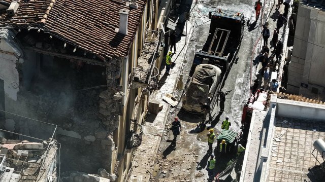 Πλάκα: Αγωνία για δύο ηλικιωμένους που αγνοούνται μετά την έκρηξη, έμεναν στον δεύτερο όροφο του κτηρίου Πλάκα:-Αγωνία-για-δύο-ηλικιωμένους-που-αγνοούνται-μετά-την-έκρηξη,-έμεναν-στον-δεύτερο-όροφο-του-κτηρίου