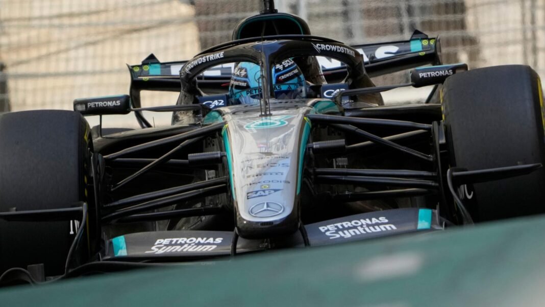 formula-1,-azerbaijan-gp-–-Στον-τοίχο-ο-antonelli,-επιβλητική-pole-position-για-τον-russell-(video)